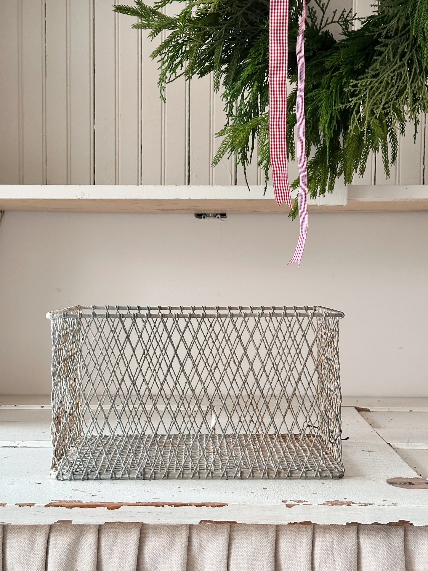 Vintage Metal Wire Basket