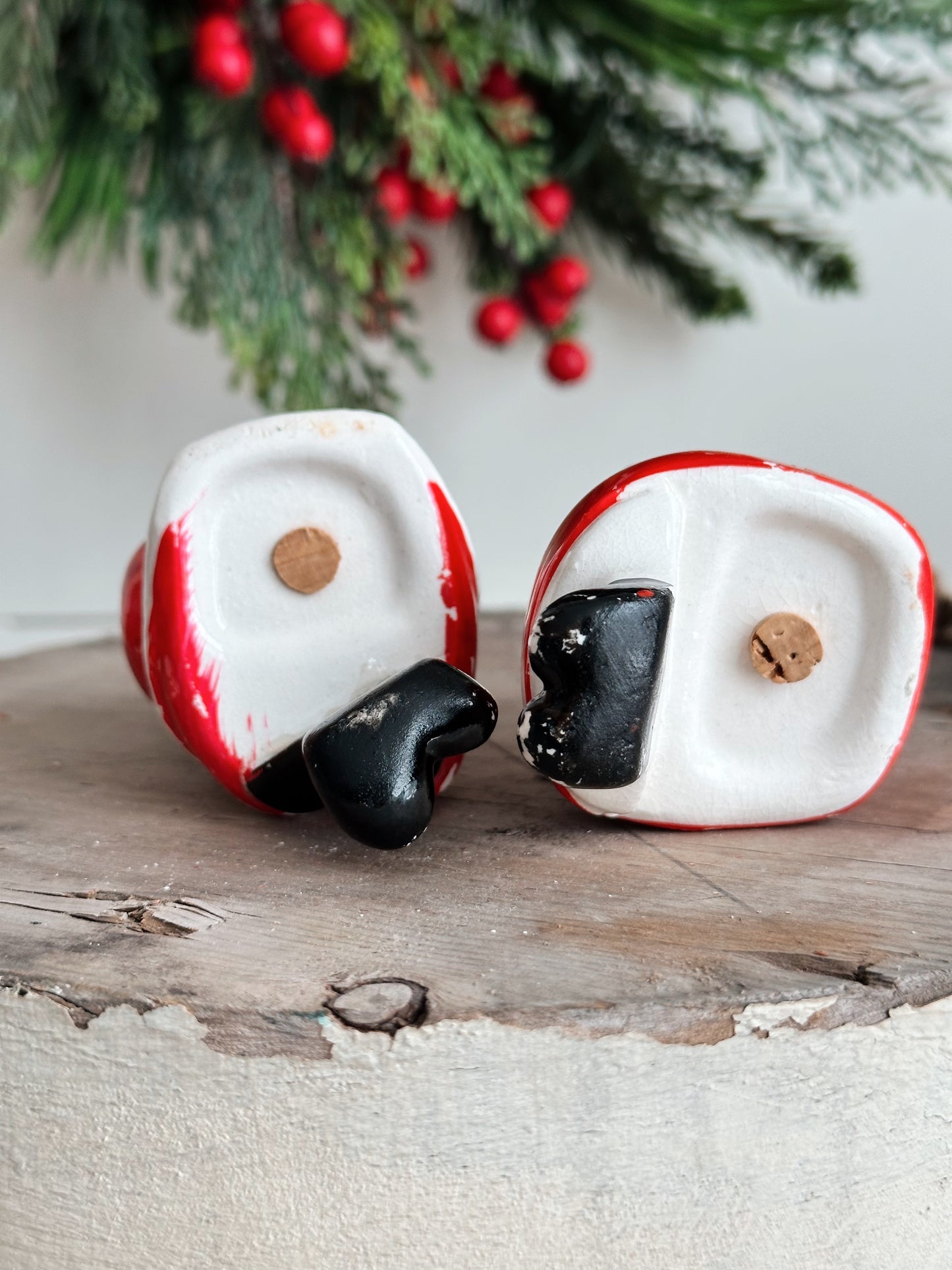 Vintage Shelf Sitting Santa & Mrs Clause Salt and Pepper Shakers