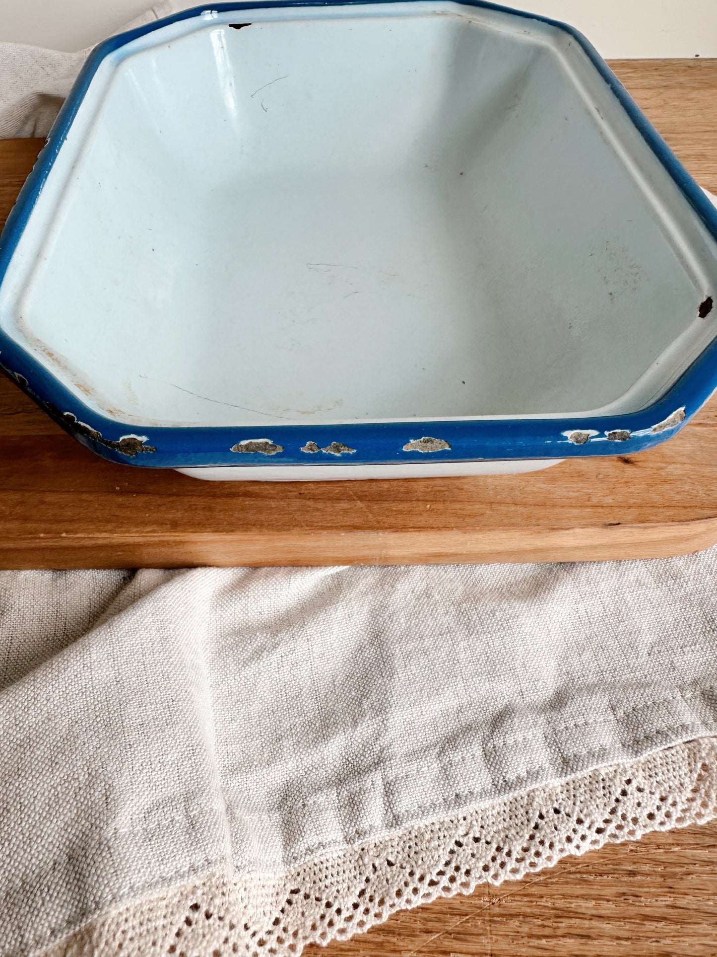 Vintage Klafrestrom (Swiss) Cast Iron Baking Dish