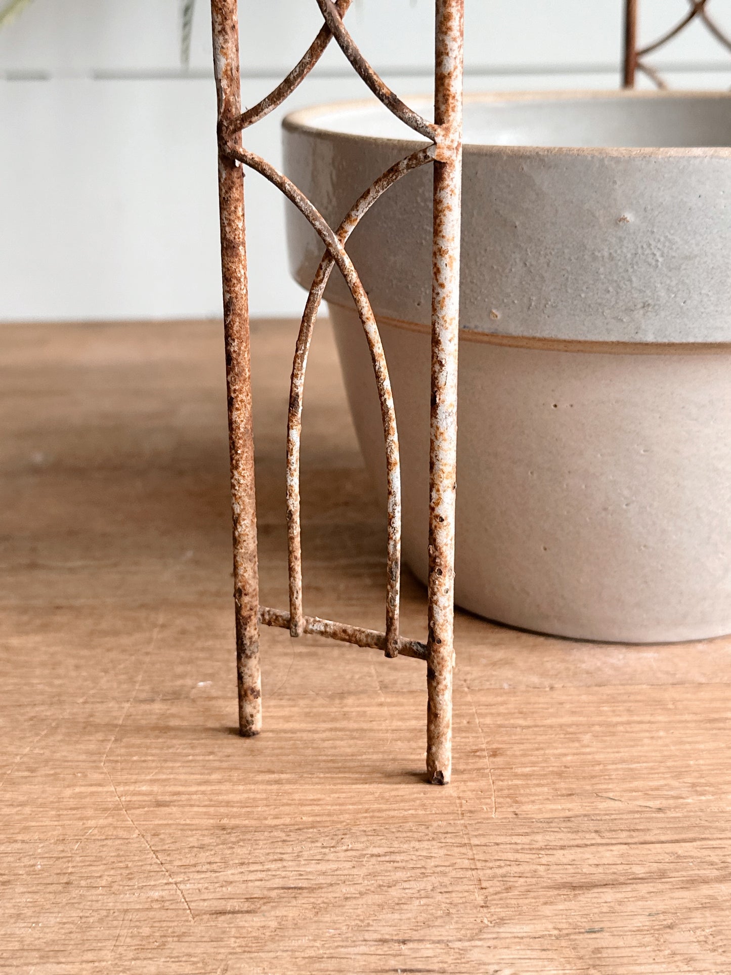 Vintage Chippy Metal Arbor