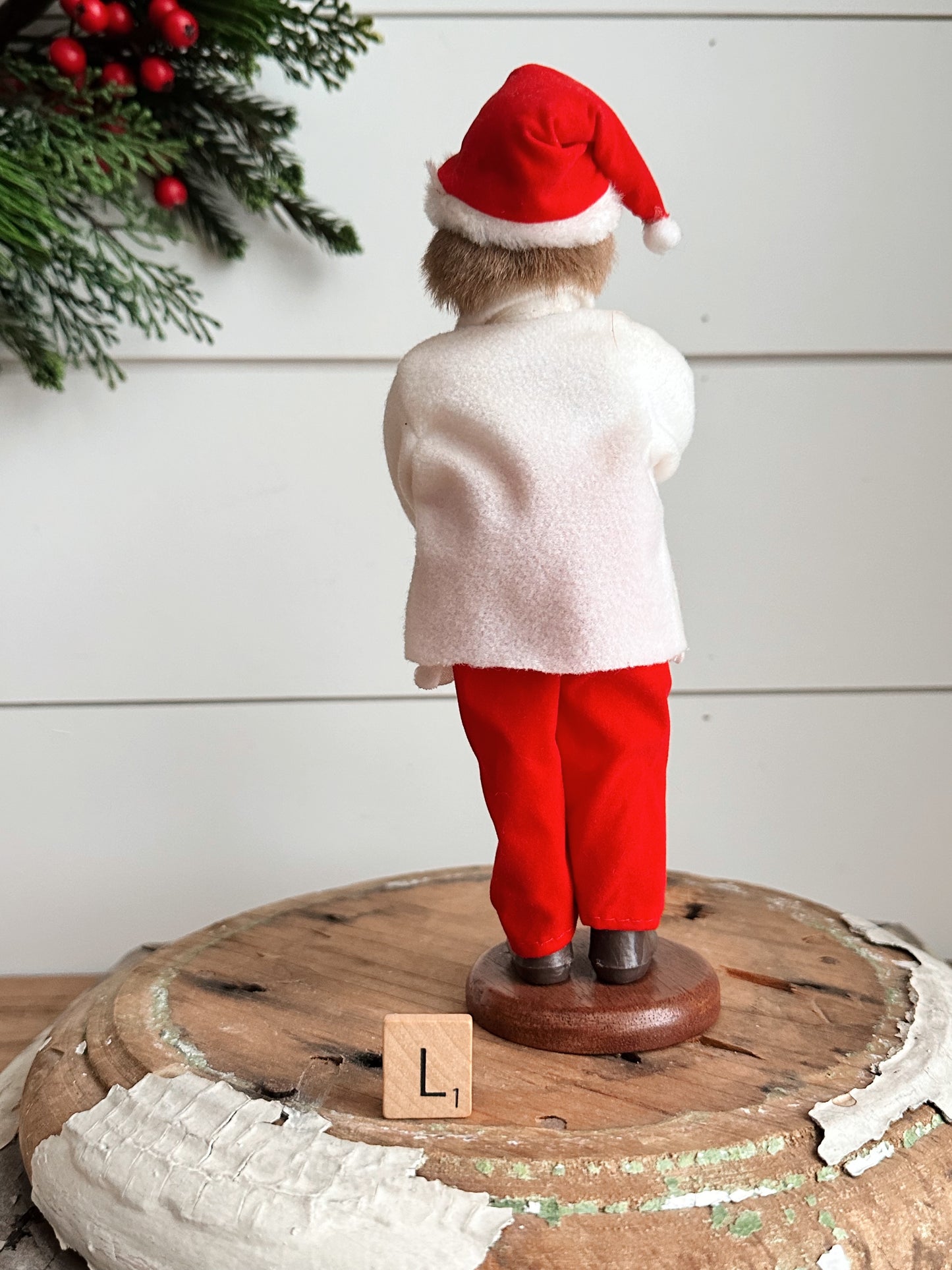 Vintage Victorian Style Caroler