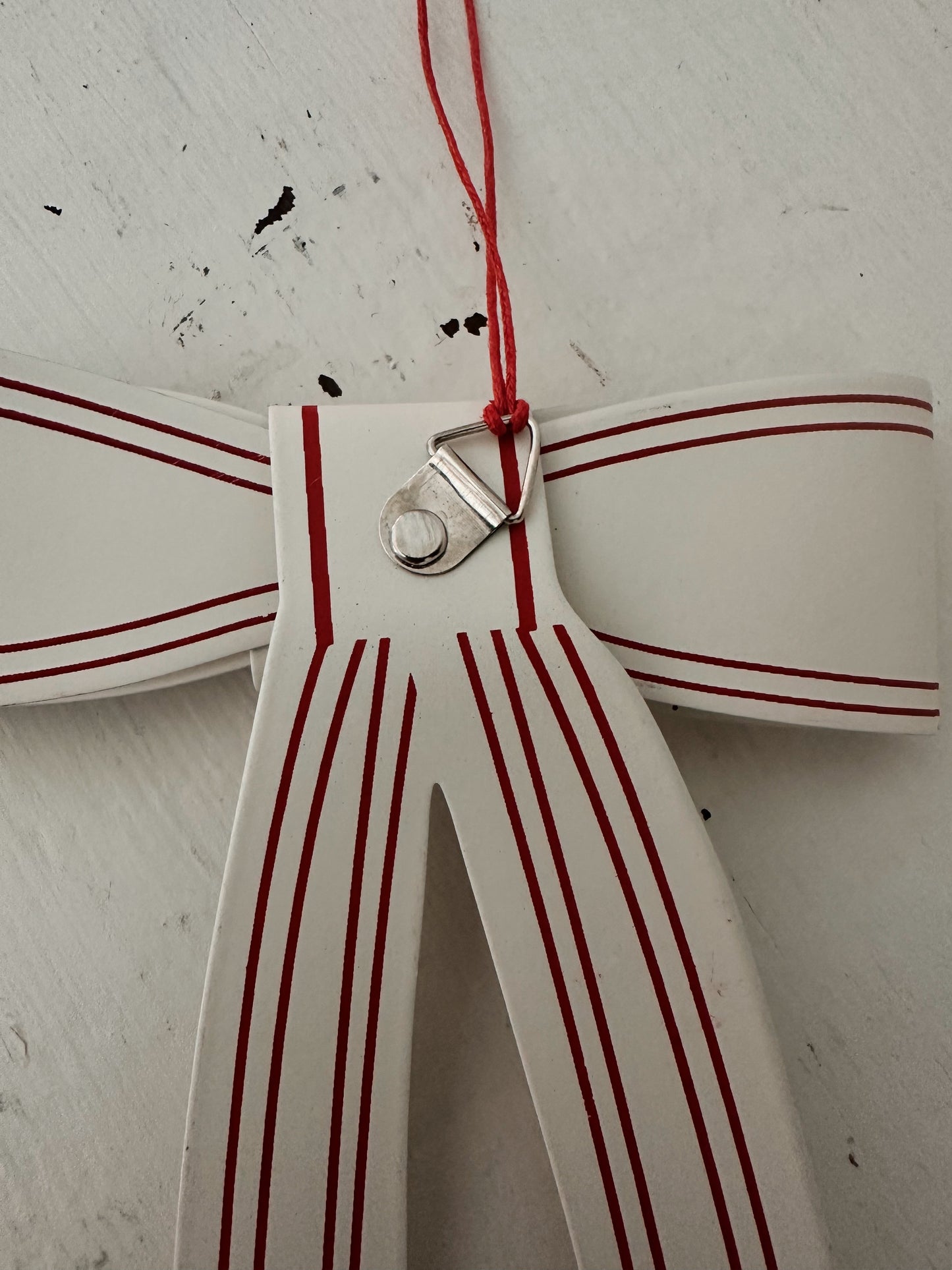 Red & Cream Metal Bow Ornament