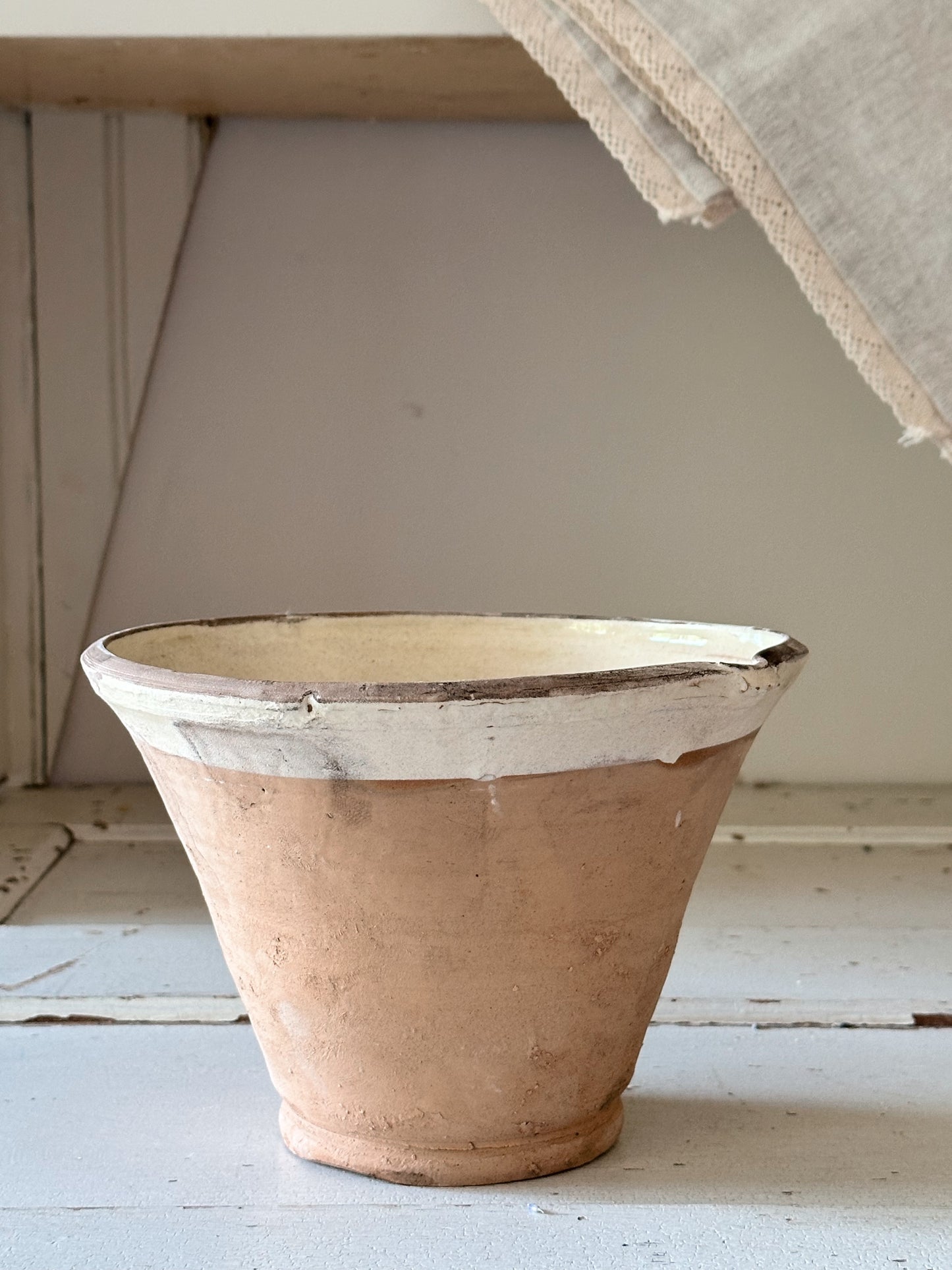 Heritage Clay Bowls
