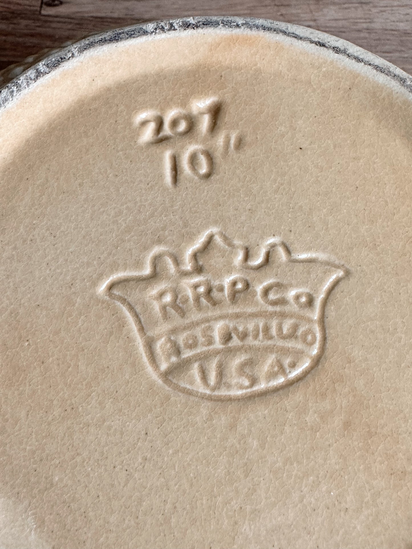 Beautiful Vintage Roseville Bowl