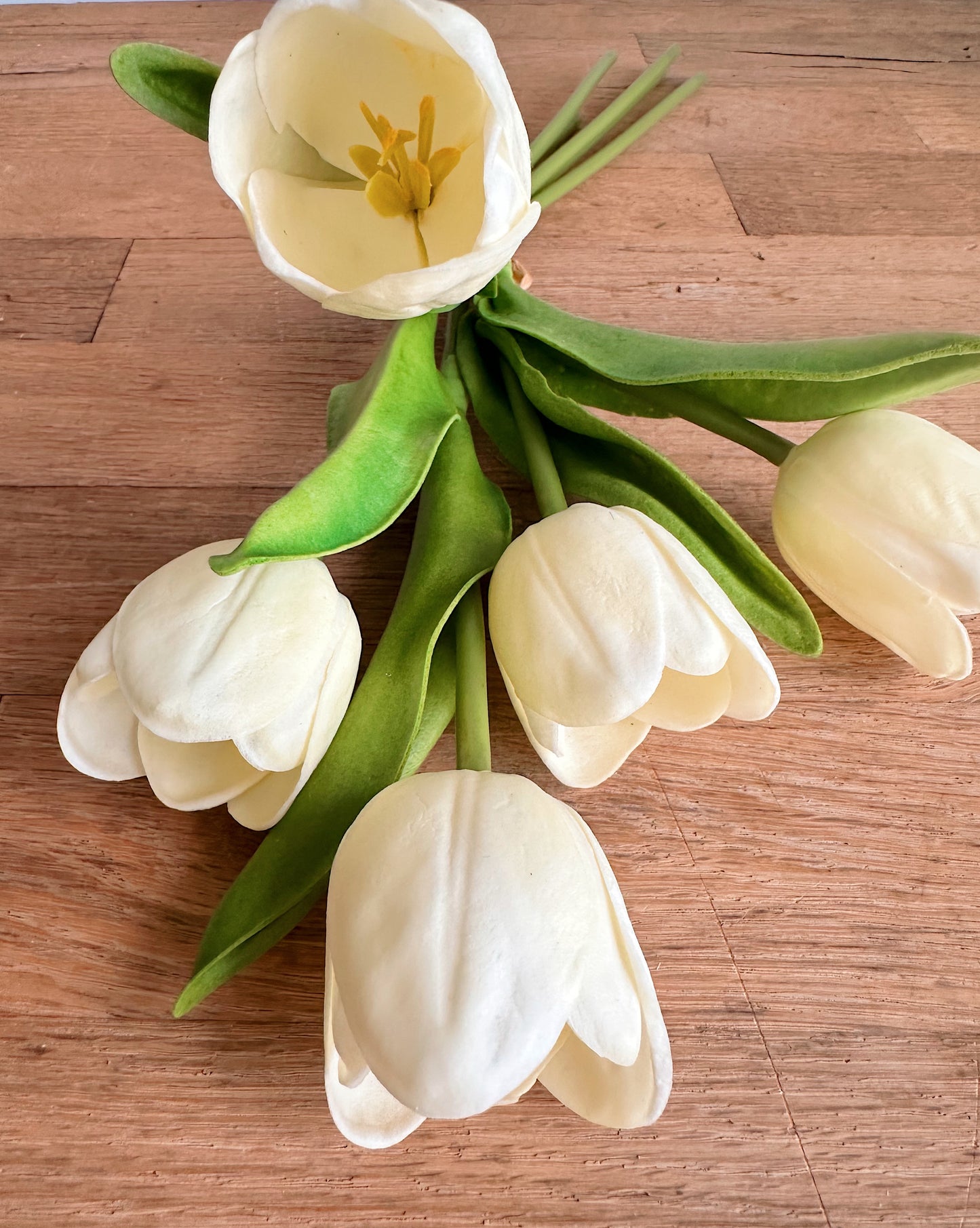 Real Touch Cream Open Tulip Bundle