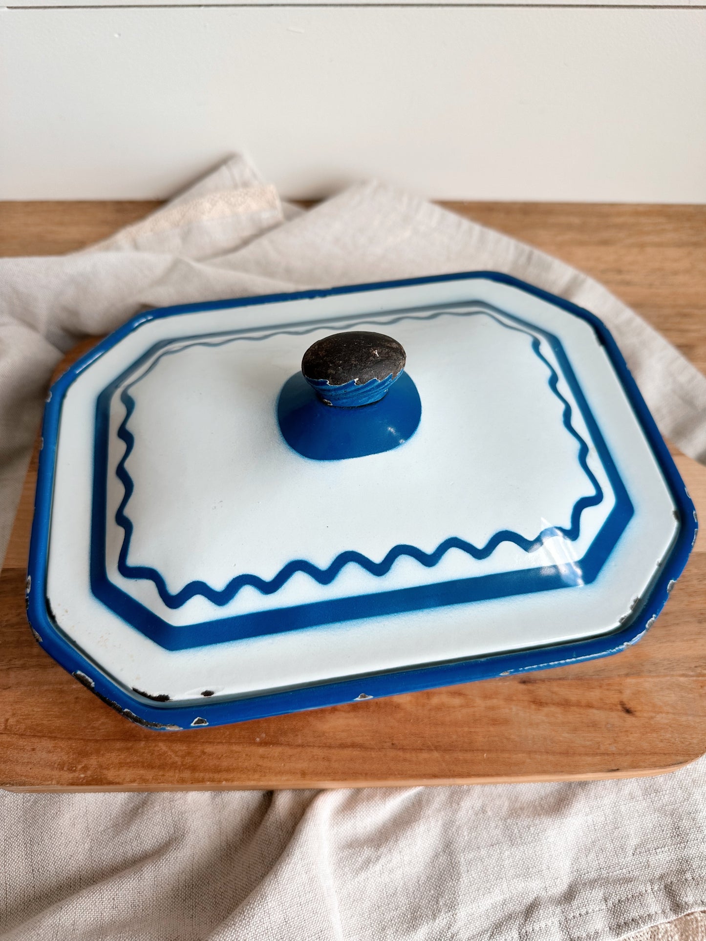 Vintage Klafrestrom (Swiss) Cast Iron Baking Dish
