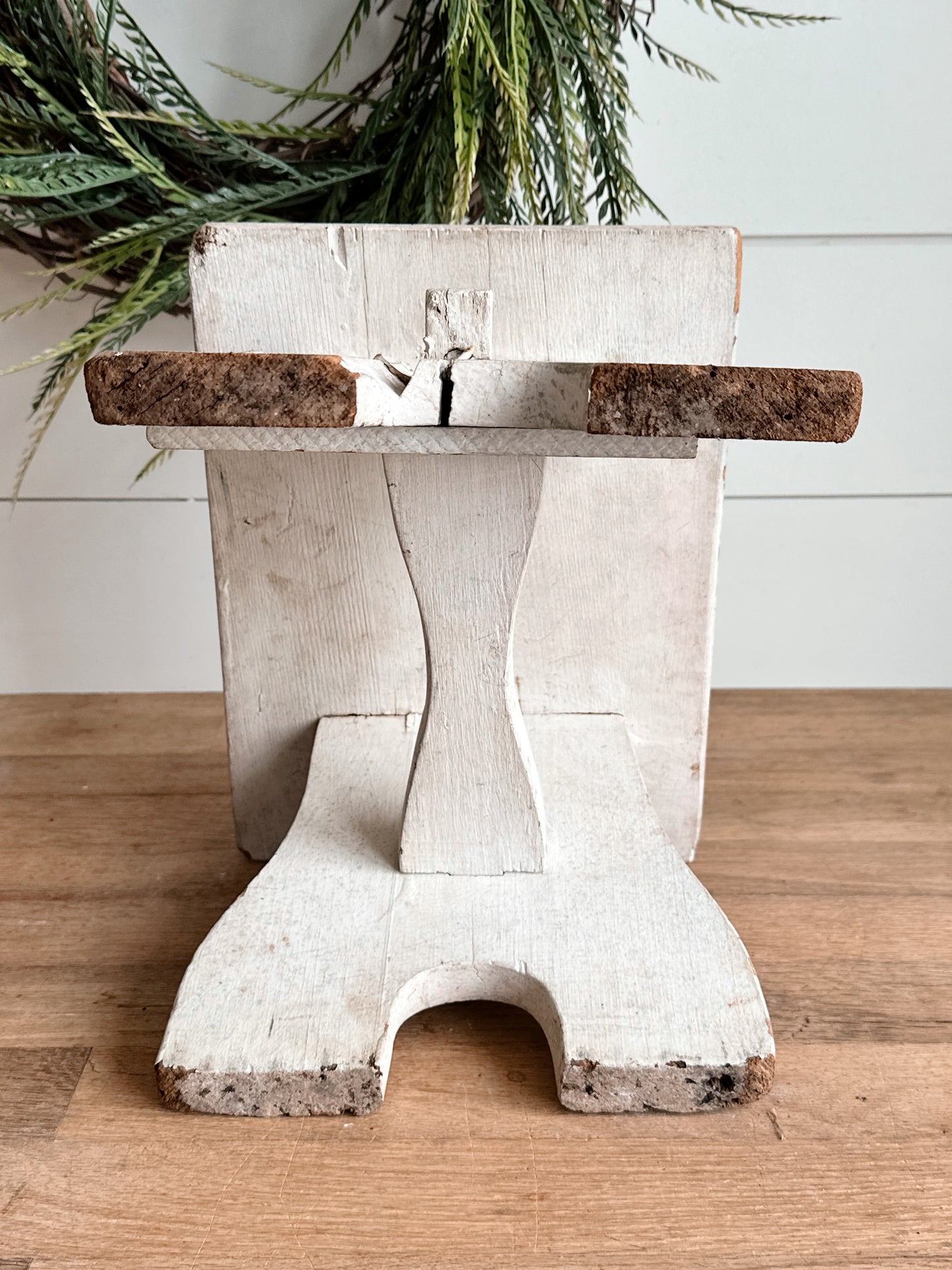 Chippy Vintage Wooden Stool
