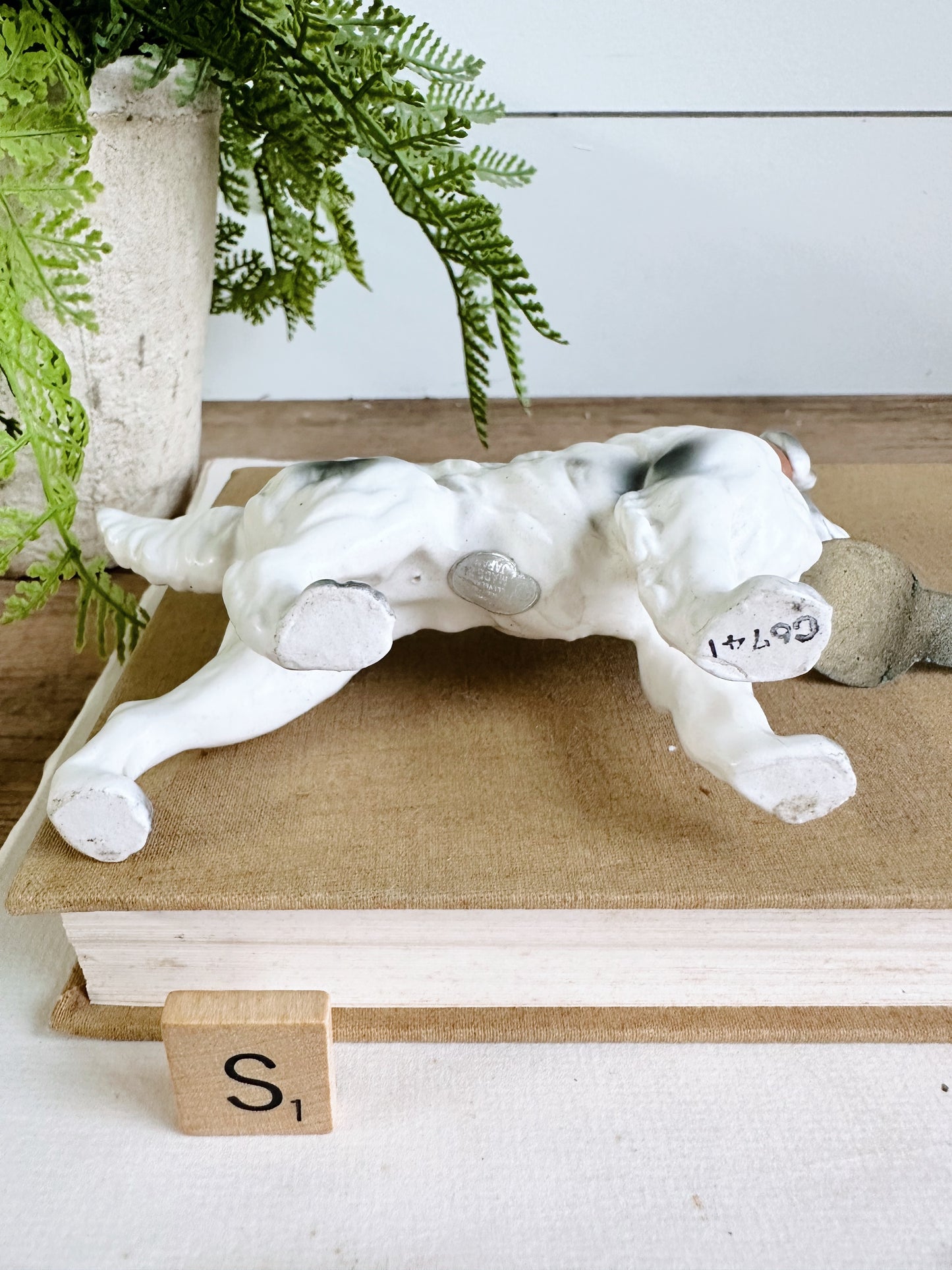 Vintage Spaniel Figurine