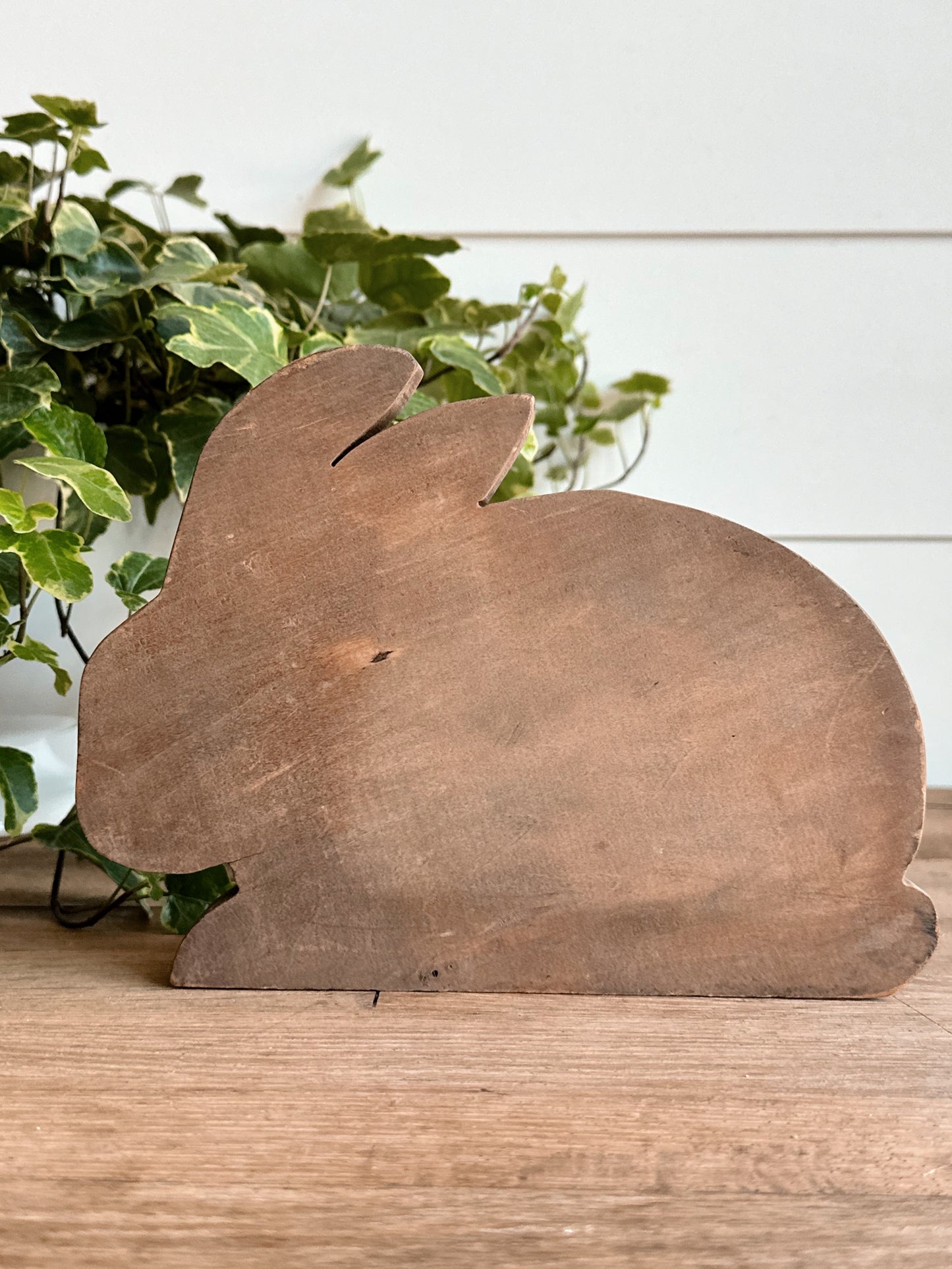 Vintage Wood Bunny Cutout