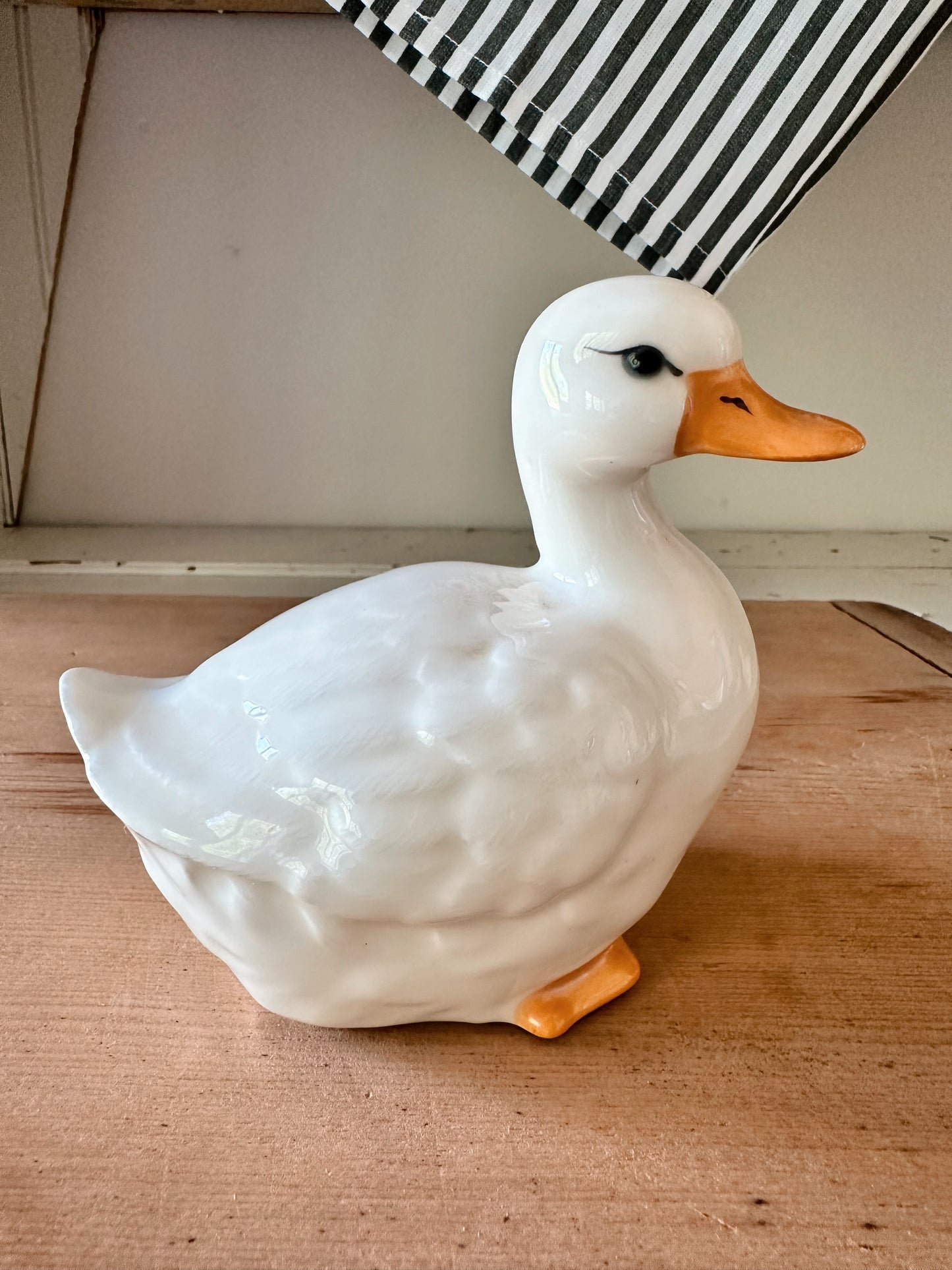 Sweet Little Vintage Duck