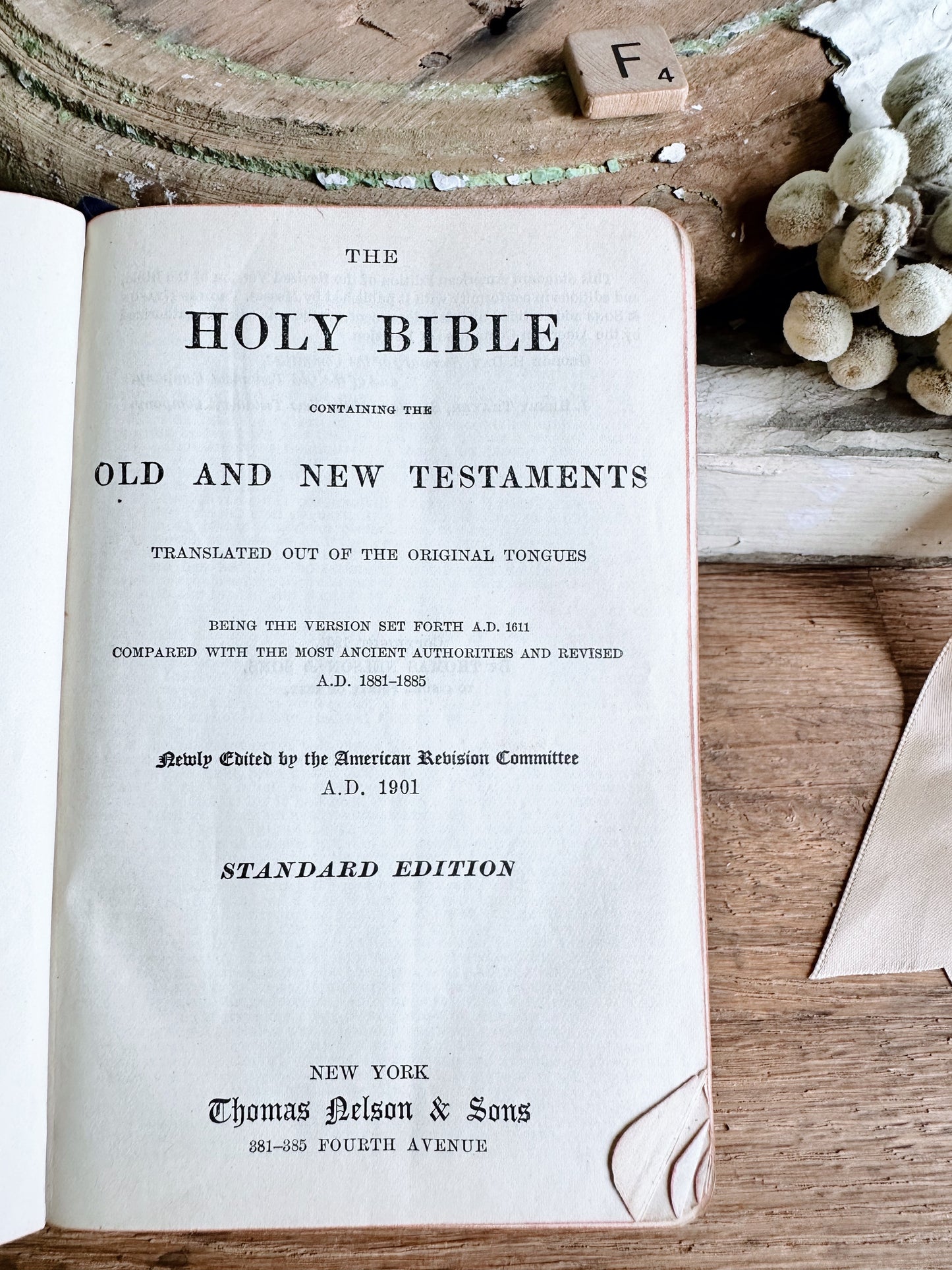 1901 Antique Bible