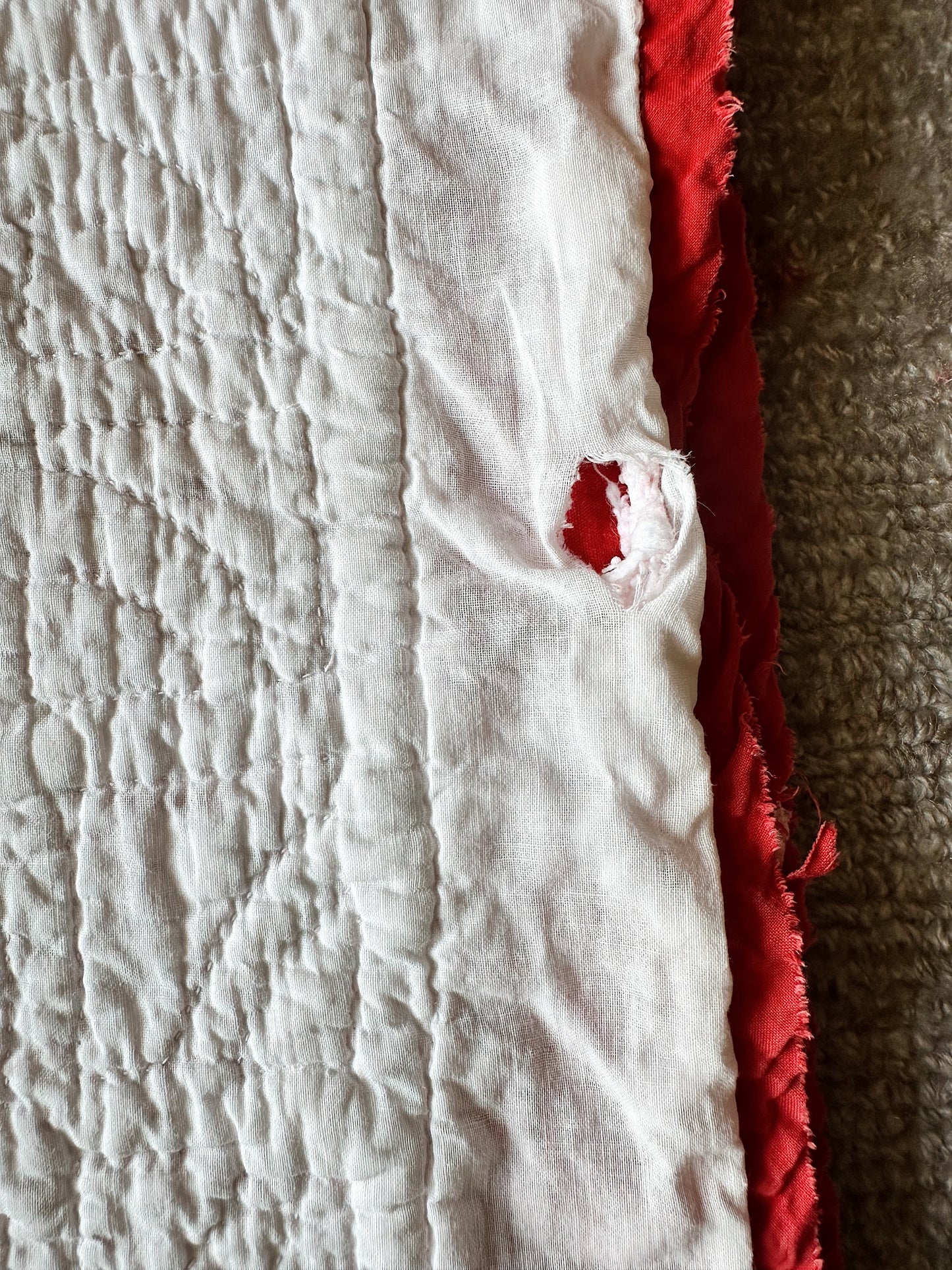 Vintage Hand Stitched Drunkards Path Quilt