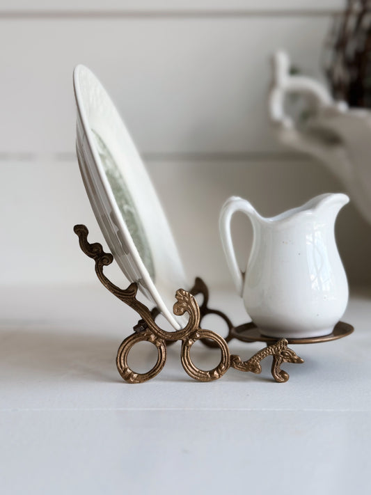 Brass Cup & Saucer Stand