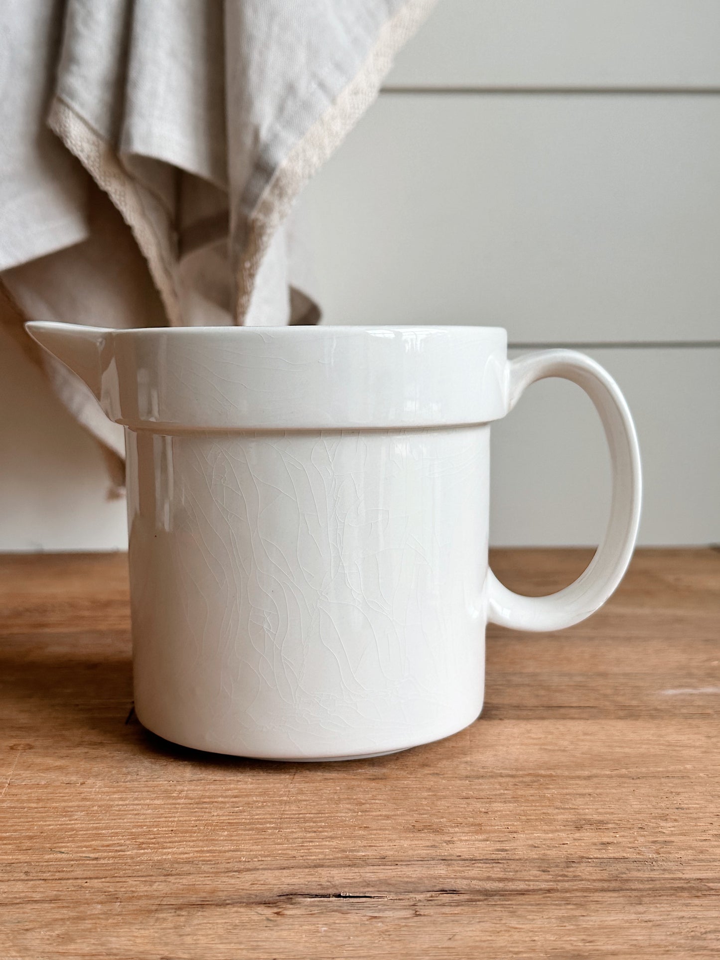 Vintage English Liquid Measuring Cup