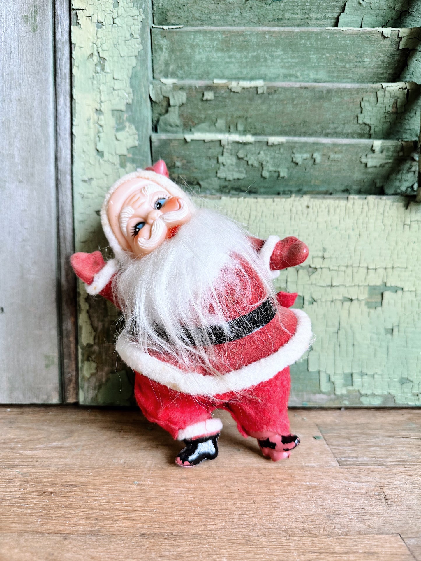 Sweet Little Shabby Vintage Santa