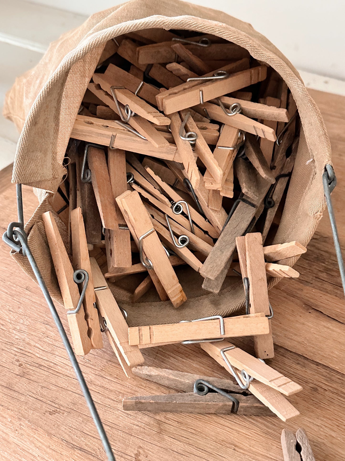 Vintage Clothespin Bag & Clothespins