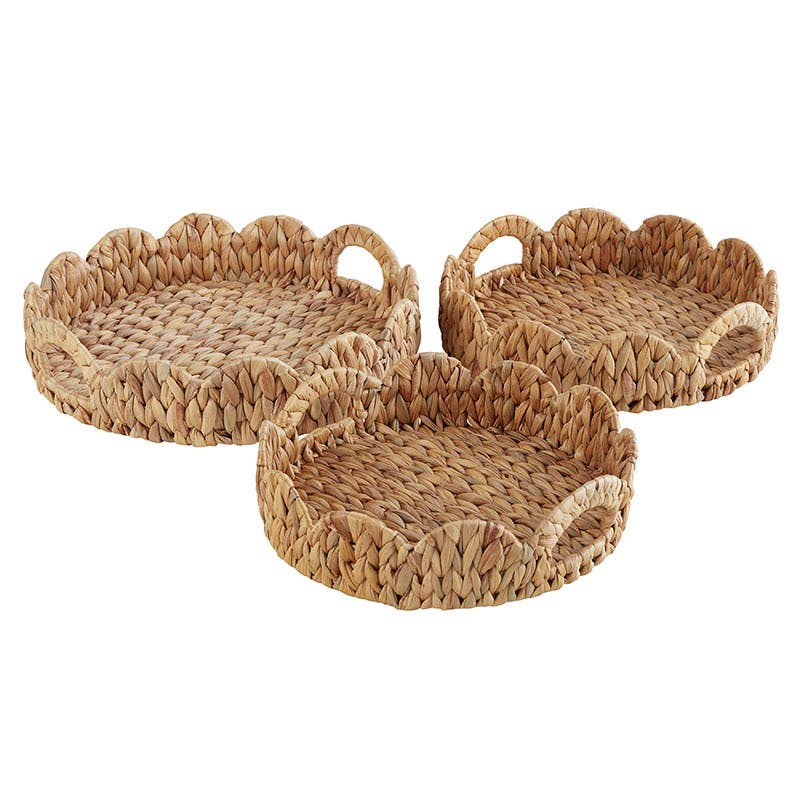 Scalloped Water Hyacinth Trays