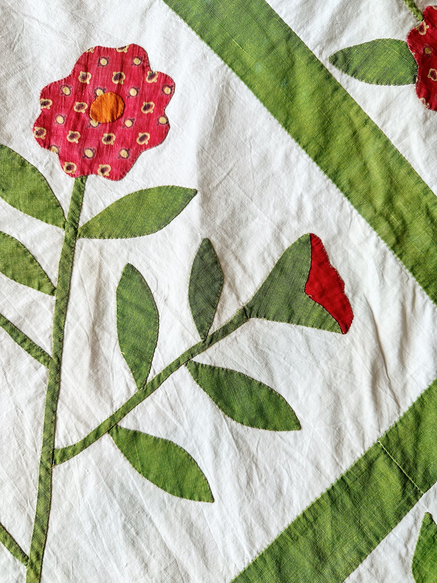 Vintage Hand Appliqué Flower Trellis Quilt Top