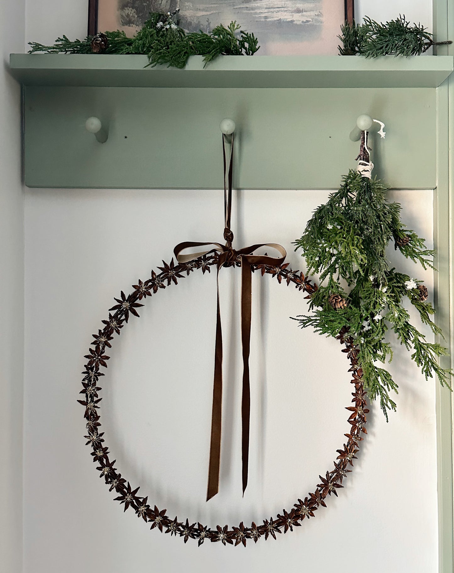 Star Anise Glitter Wreath