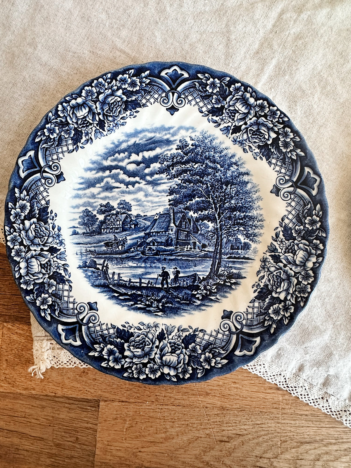 Pair of Vintage Royal Staffordshire Blue & White Transferware Dinner Plates