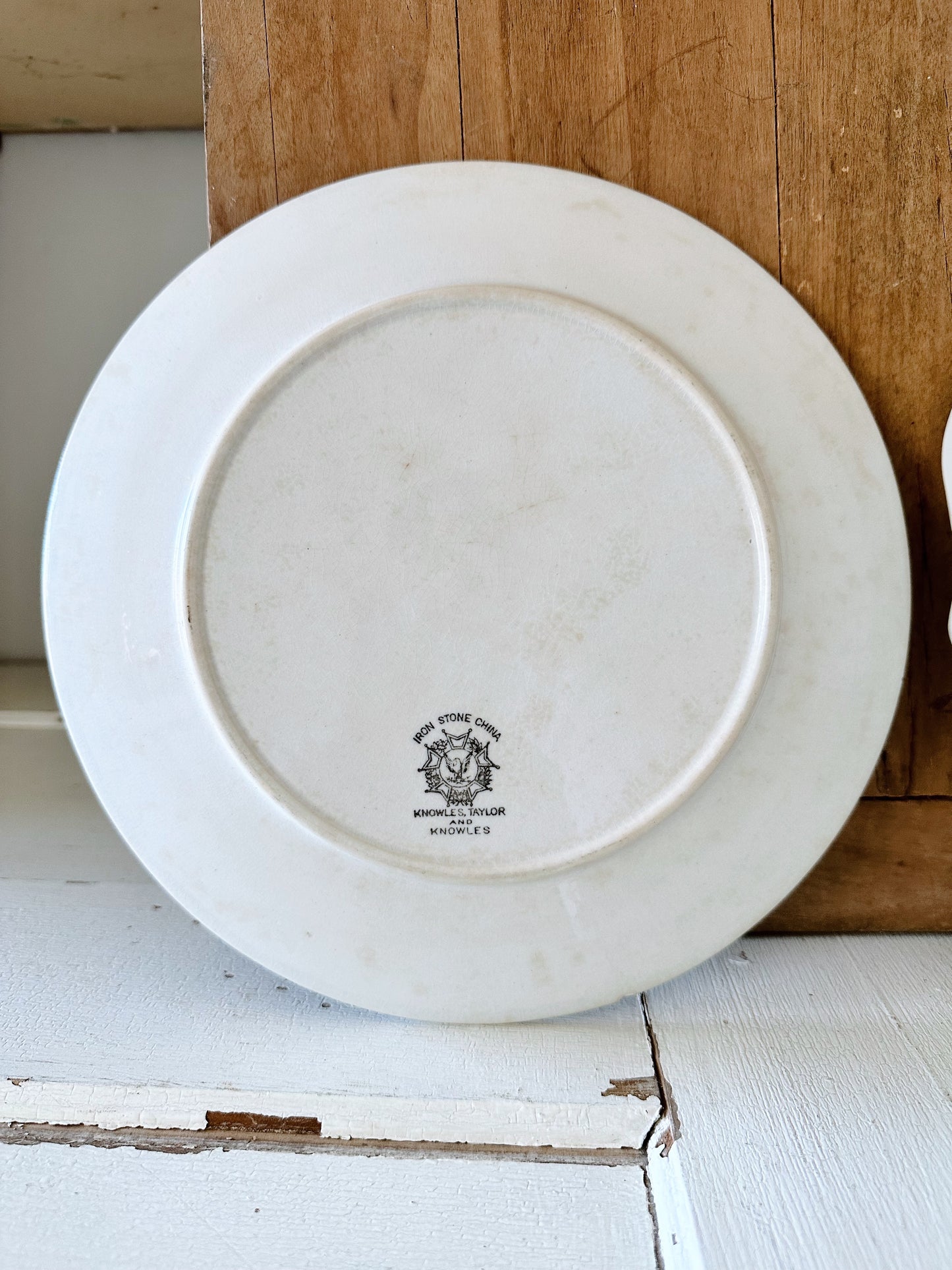 Two Tier Antique Pie Holder & Two Ironstone Plates