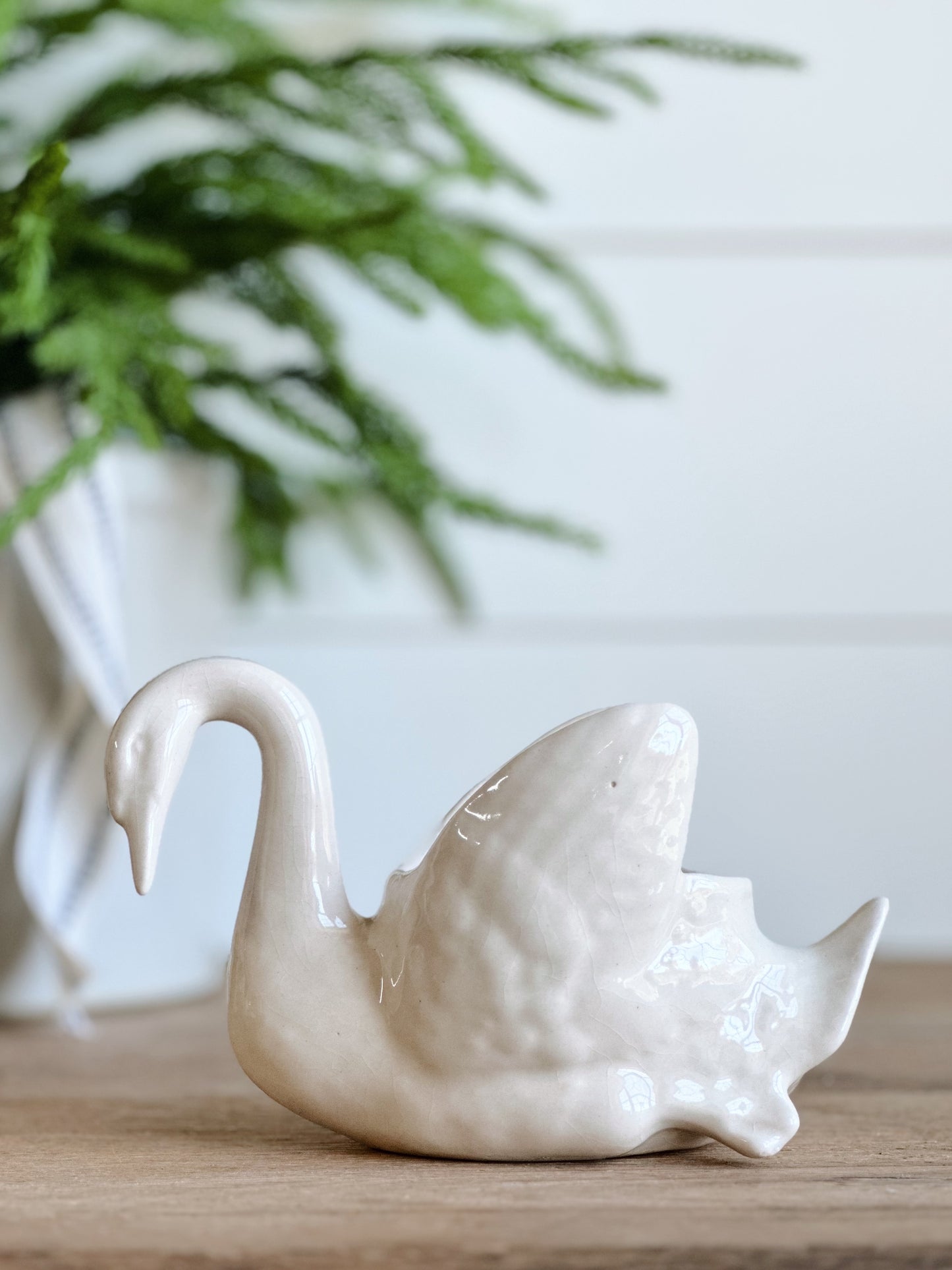 You Choose the Scent - Swan Vintage Vessel Candle