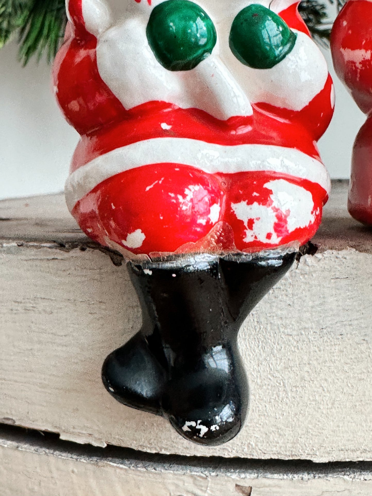 Vintage Shelf Sitting Santa & Mrs Clause Salt and Pepper Shakers