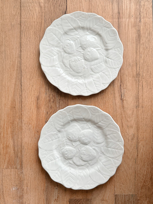 Pair of Fondeville Alvarez Spain Strawberry Plates