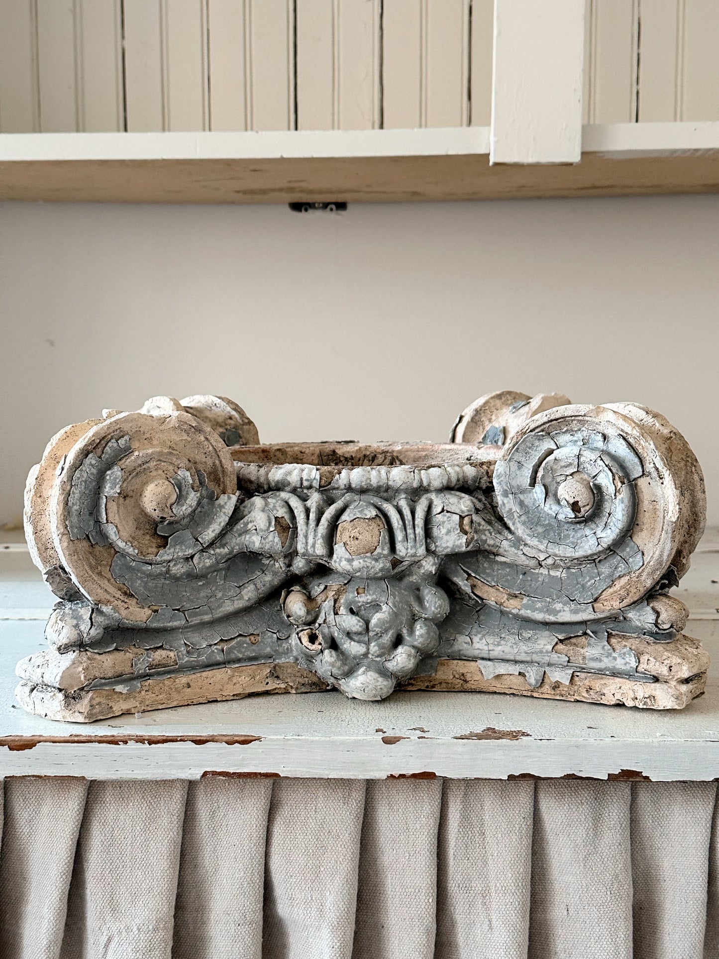 Beautiful Antique Plaster Capital