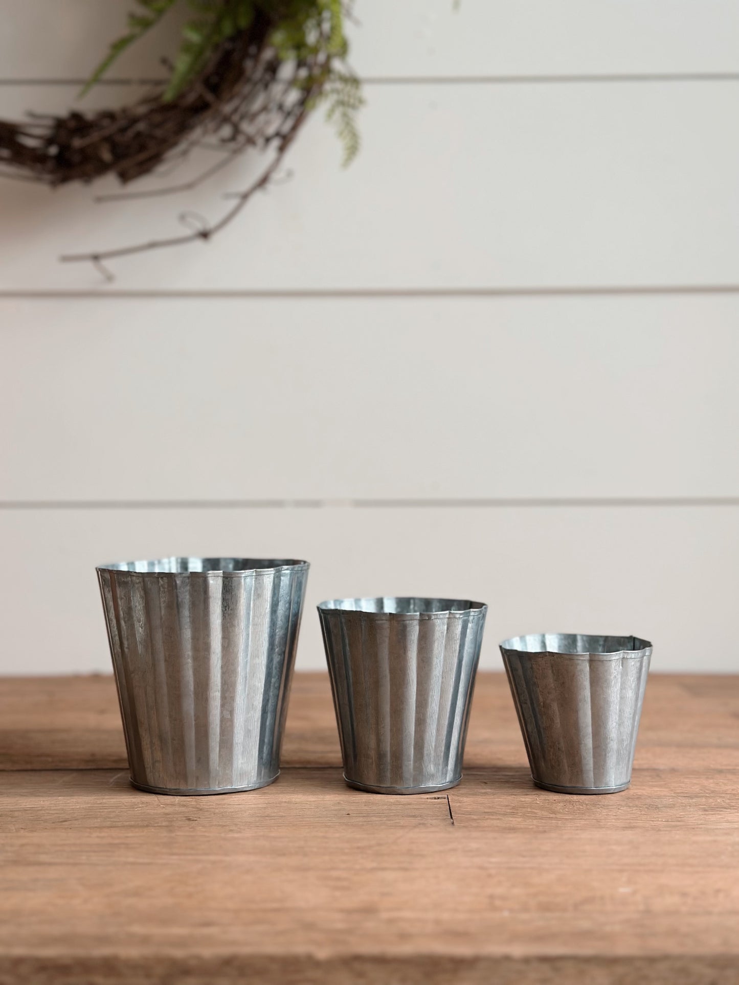 Set Of 3 Fluted Tin Pots