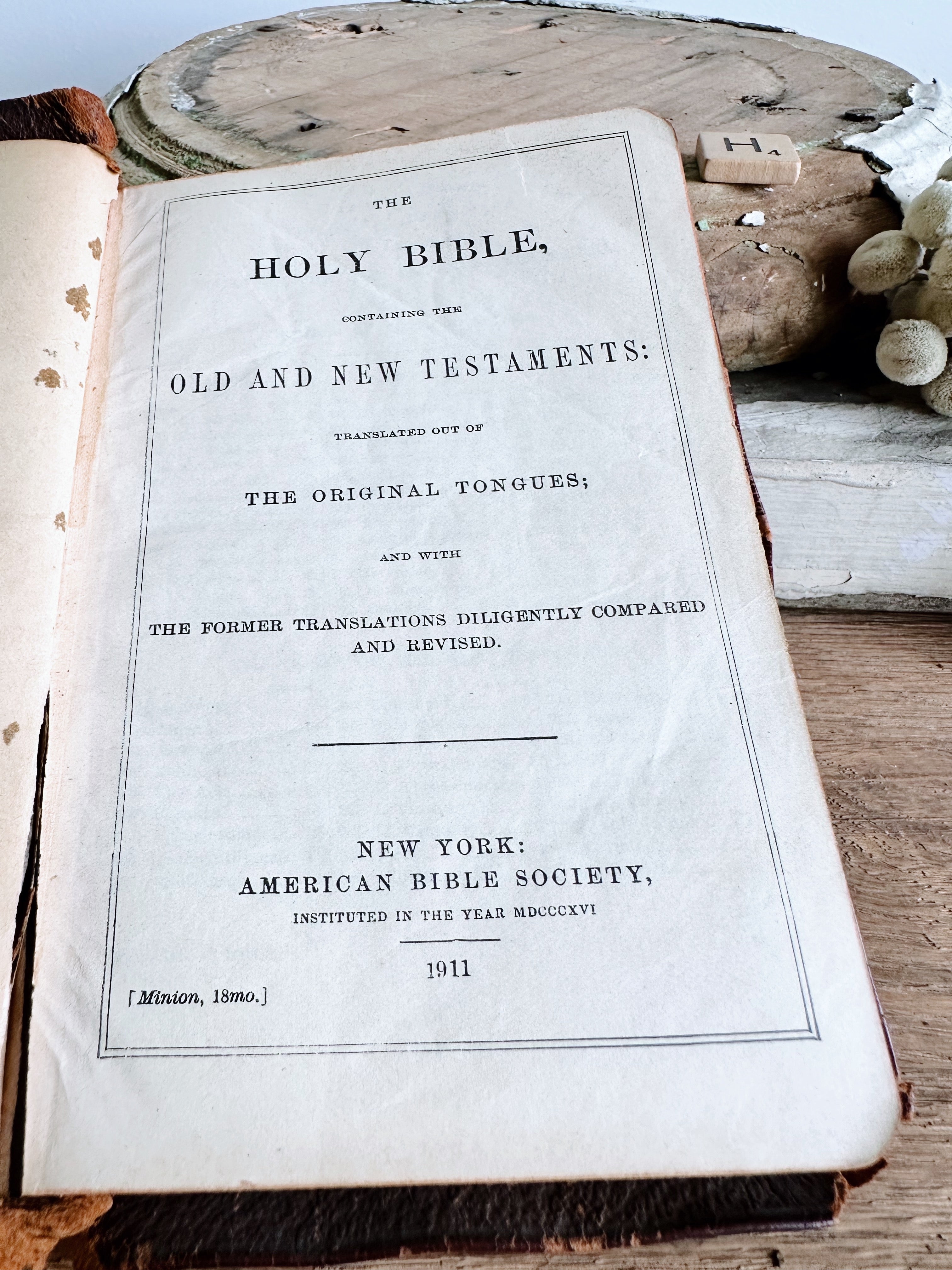 1911 Antique Bible
