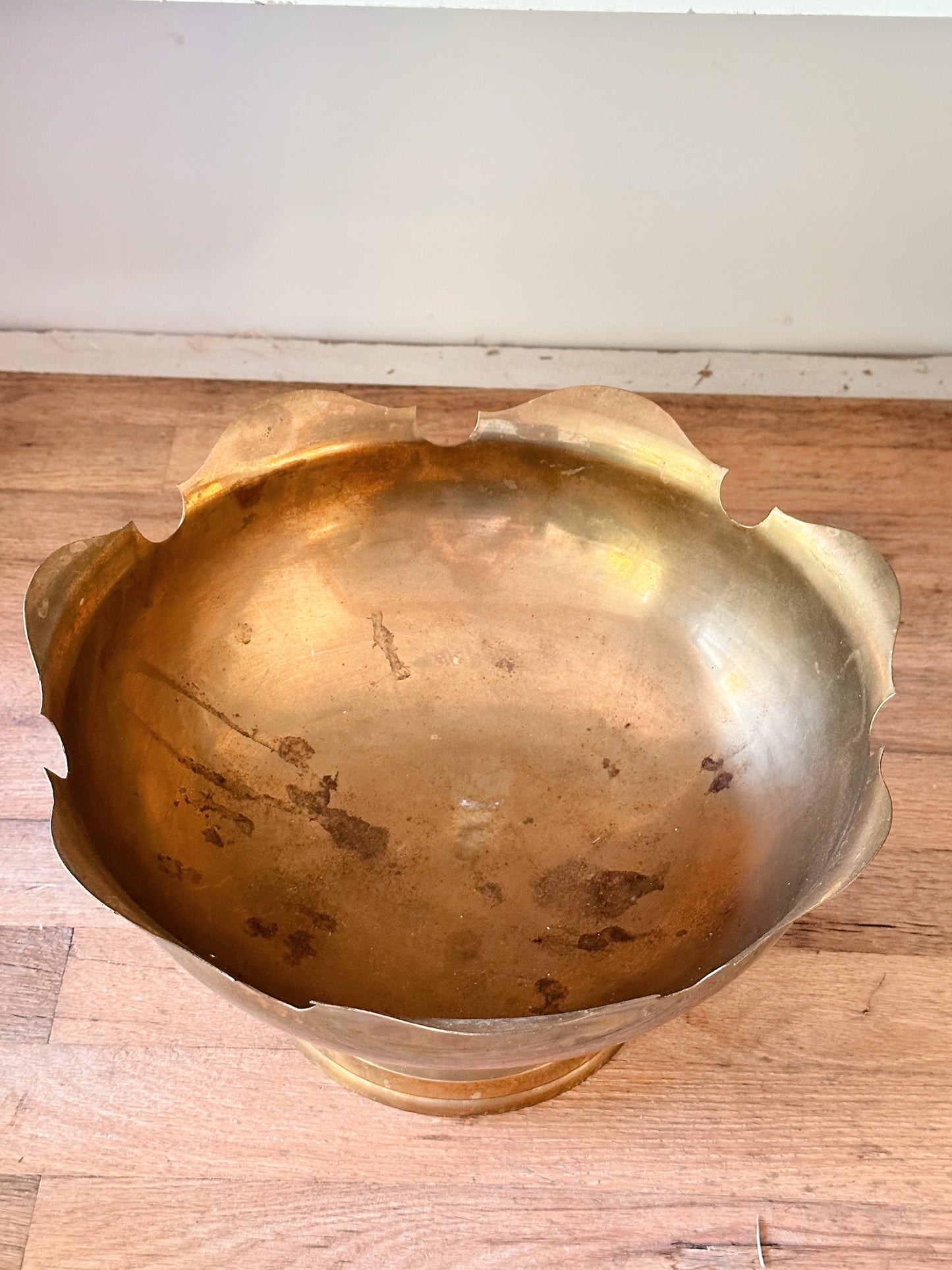 Vintage Brass Pedestal Bowl with Scalloped Edge