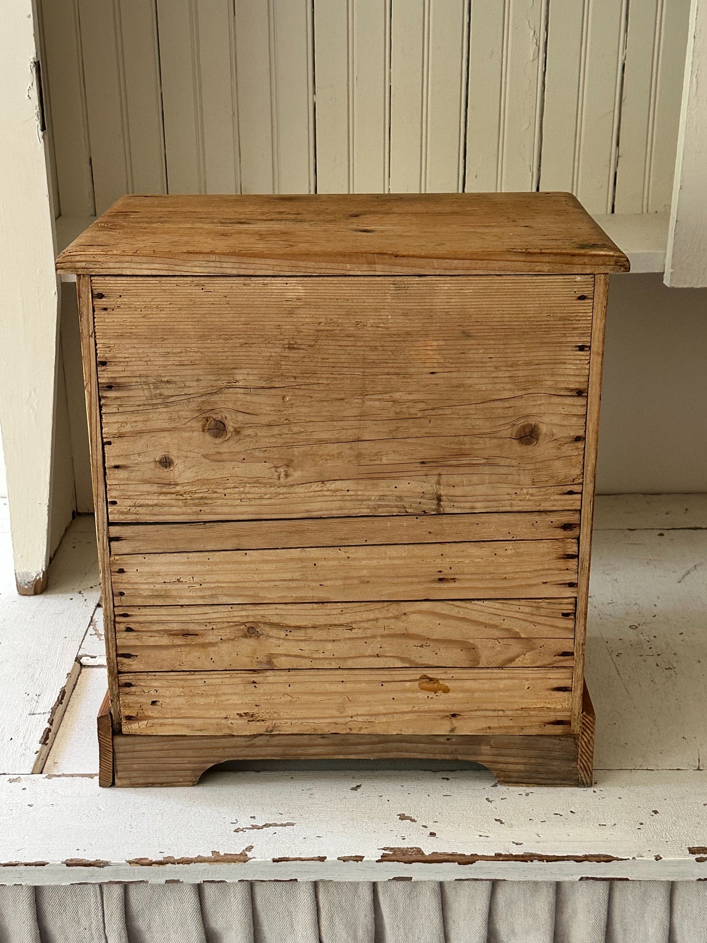 Vintage Pine Table Top Size Chest of Drawers