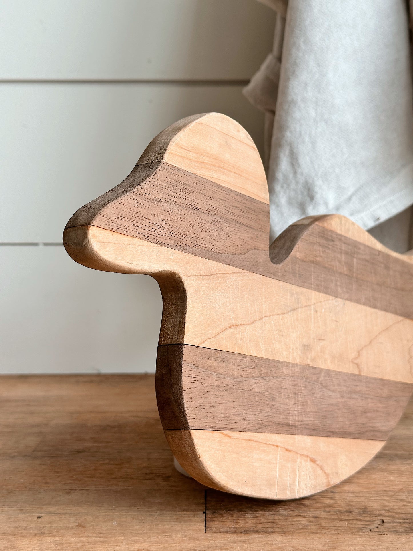 Vintage Duck Cutting Board