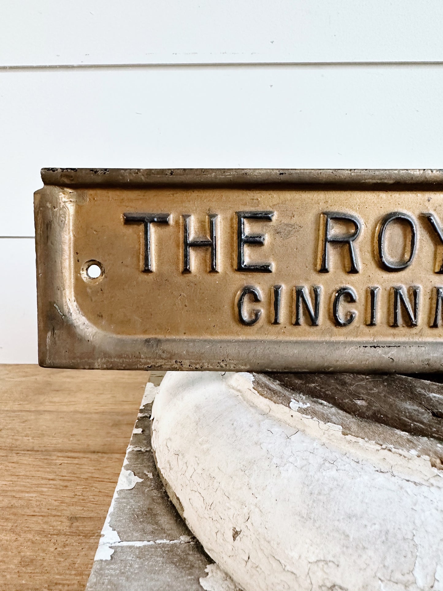 Vintage Cast Iron Royal Piano Company Plaque