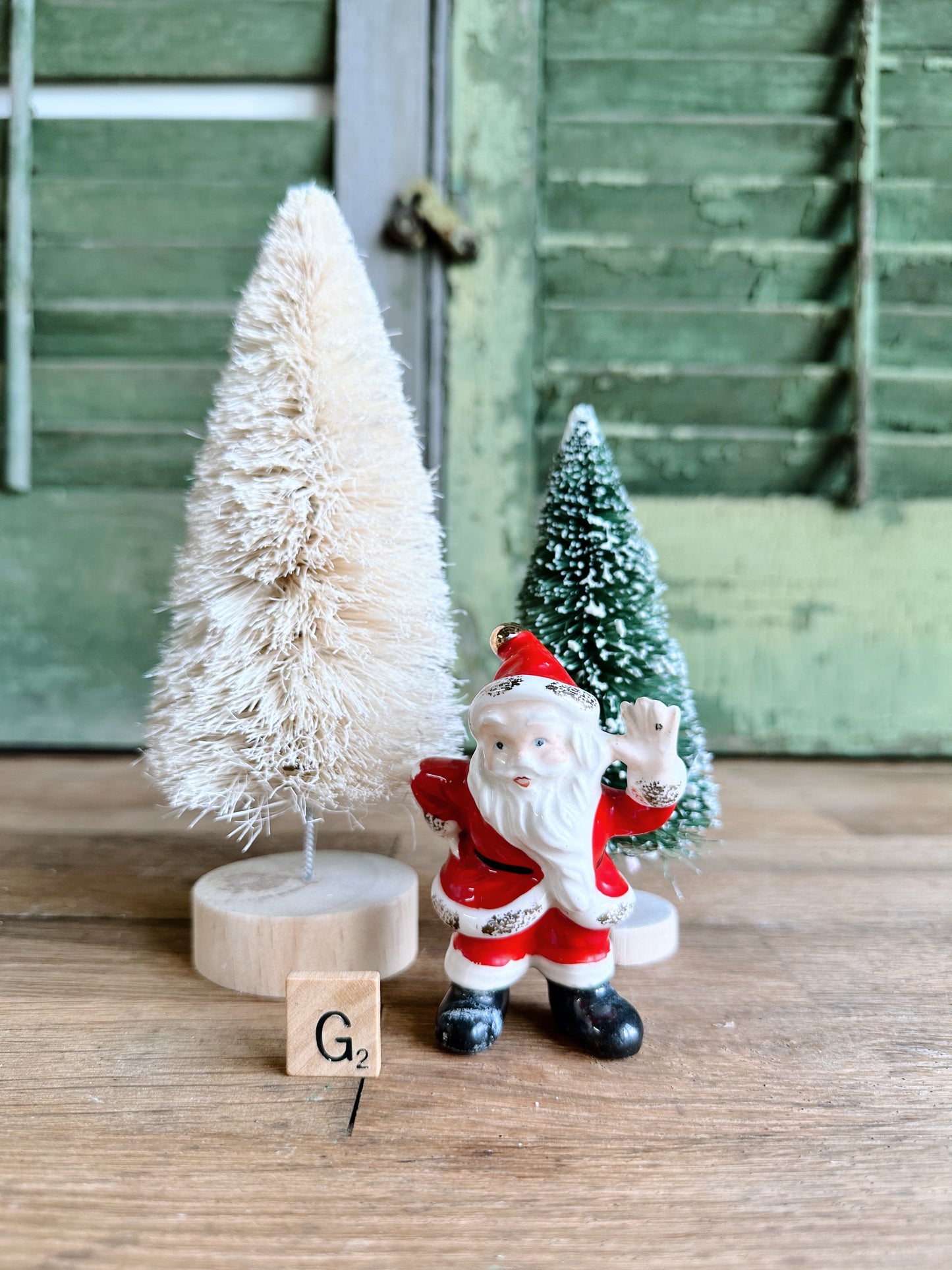 Sweet Little Vintage Santa Figurine