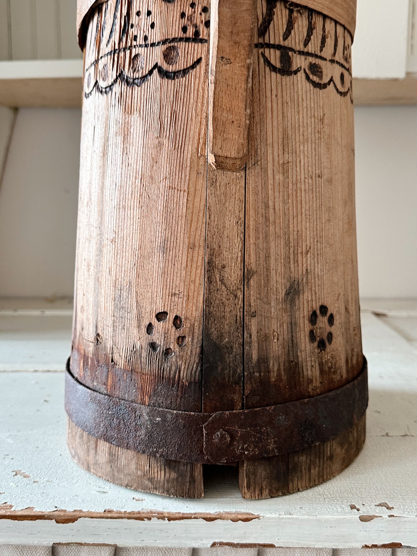 Beautiful Antique Wood Tankard with Lid