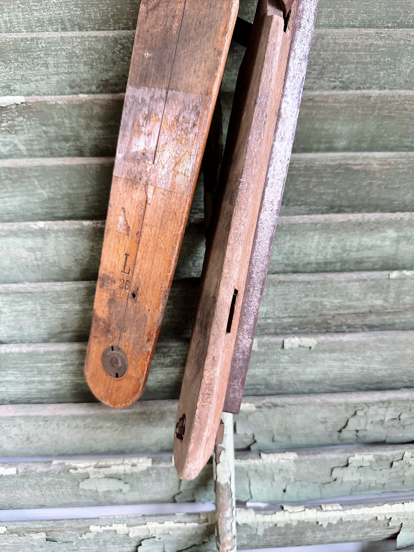 Antique Ice Skates