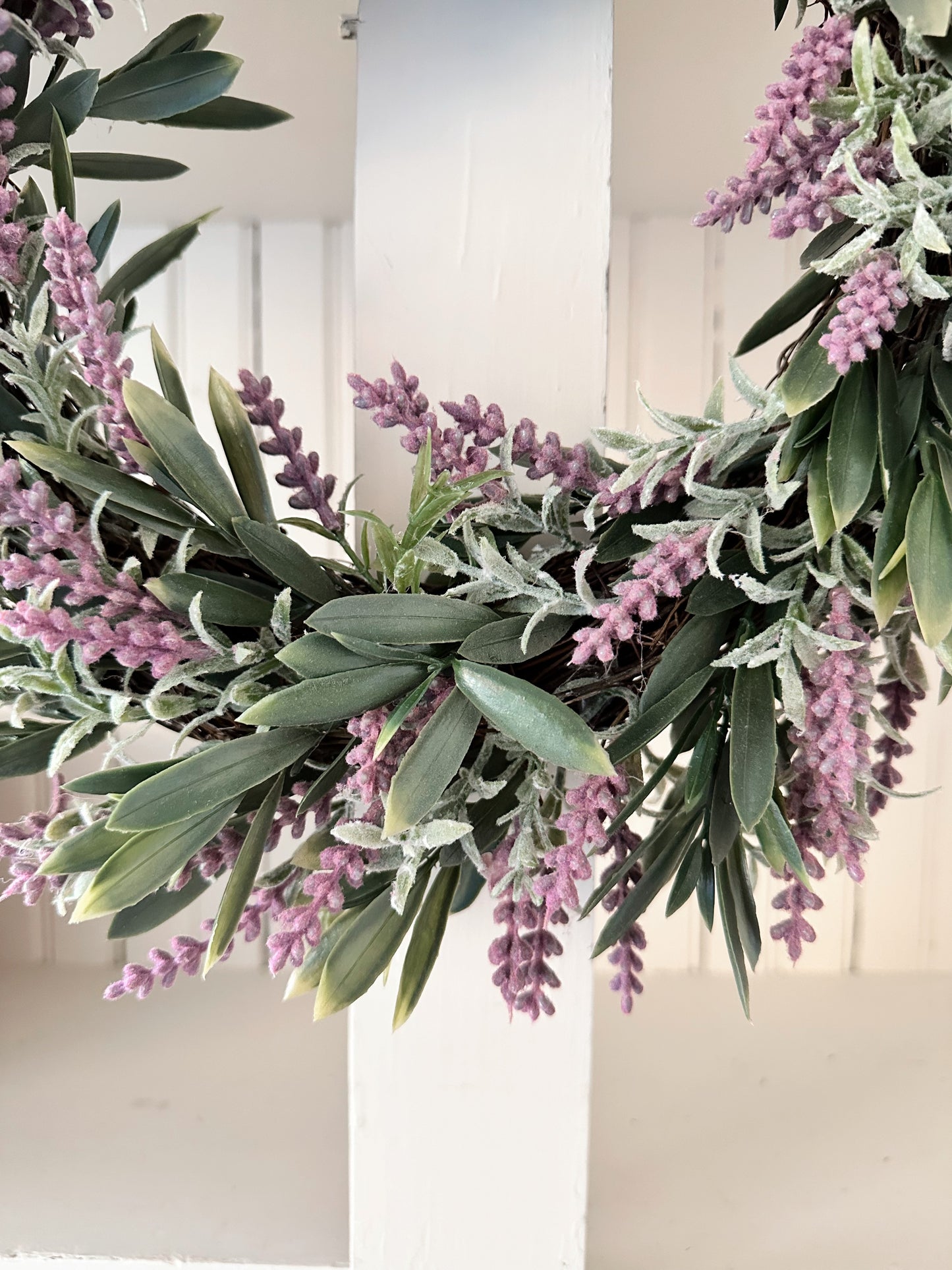 Faux Lavender Wreath 16"