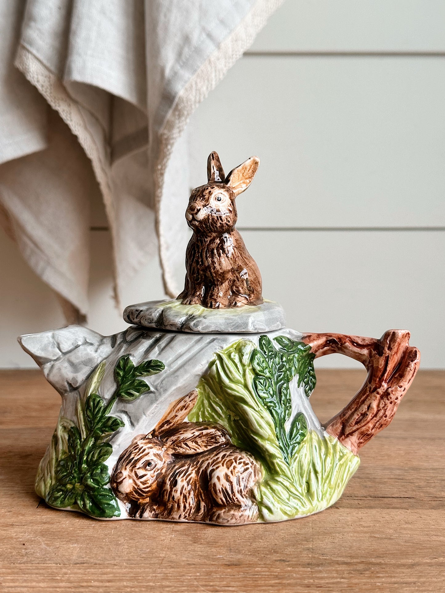 Vintage Woodland Bunnies Tea Pot