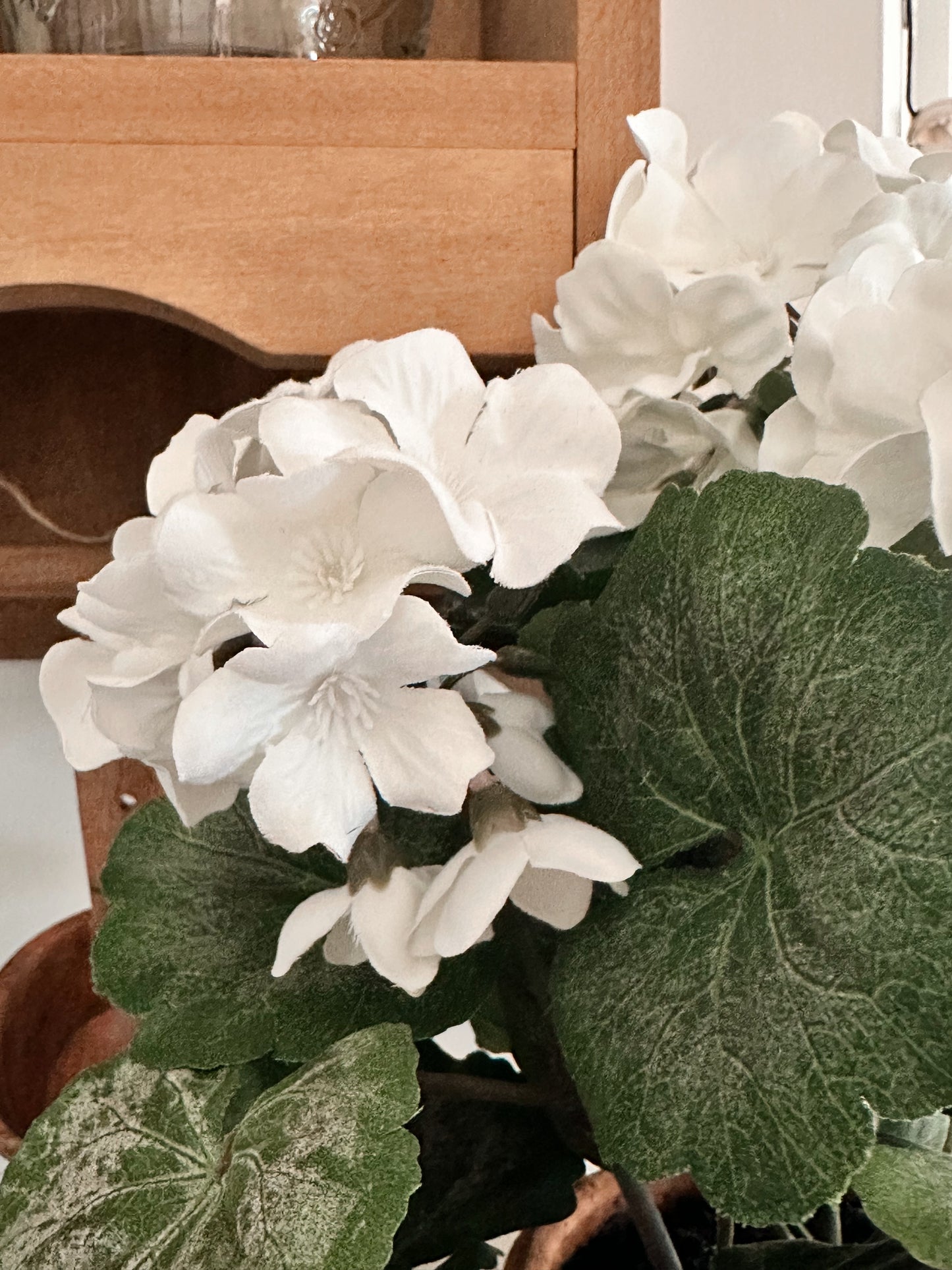 Potted Faux White Geraniums