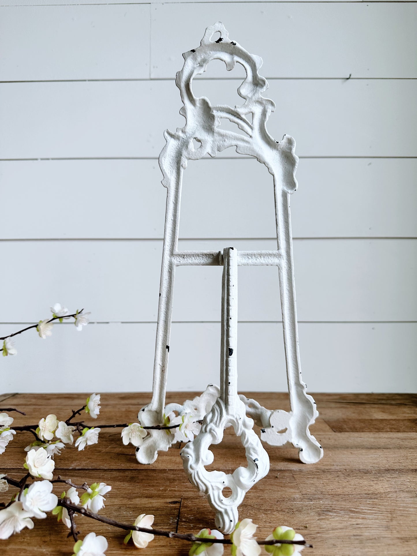 Vintage Iron Easel