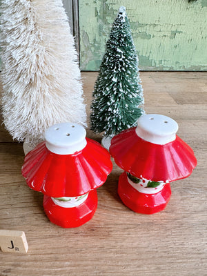 Vintage Holly Berry Lantern Salt & Pepper Shakers