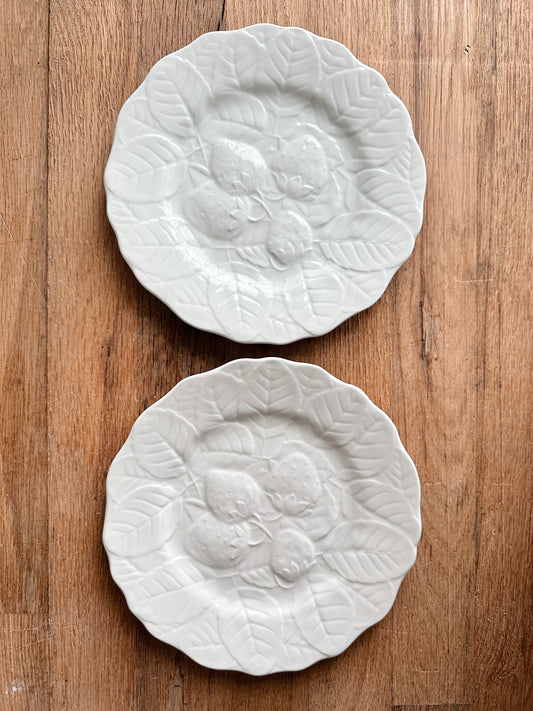 Pair of Fondeville Alvarez Spain Strawberry Plates