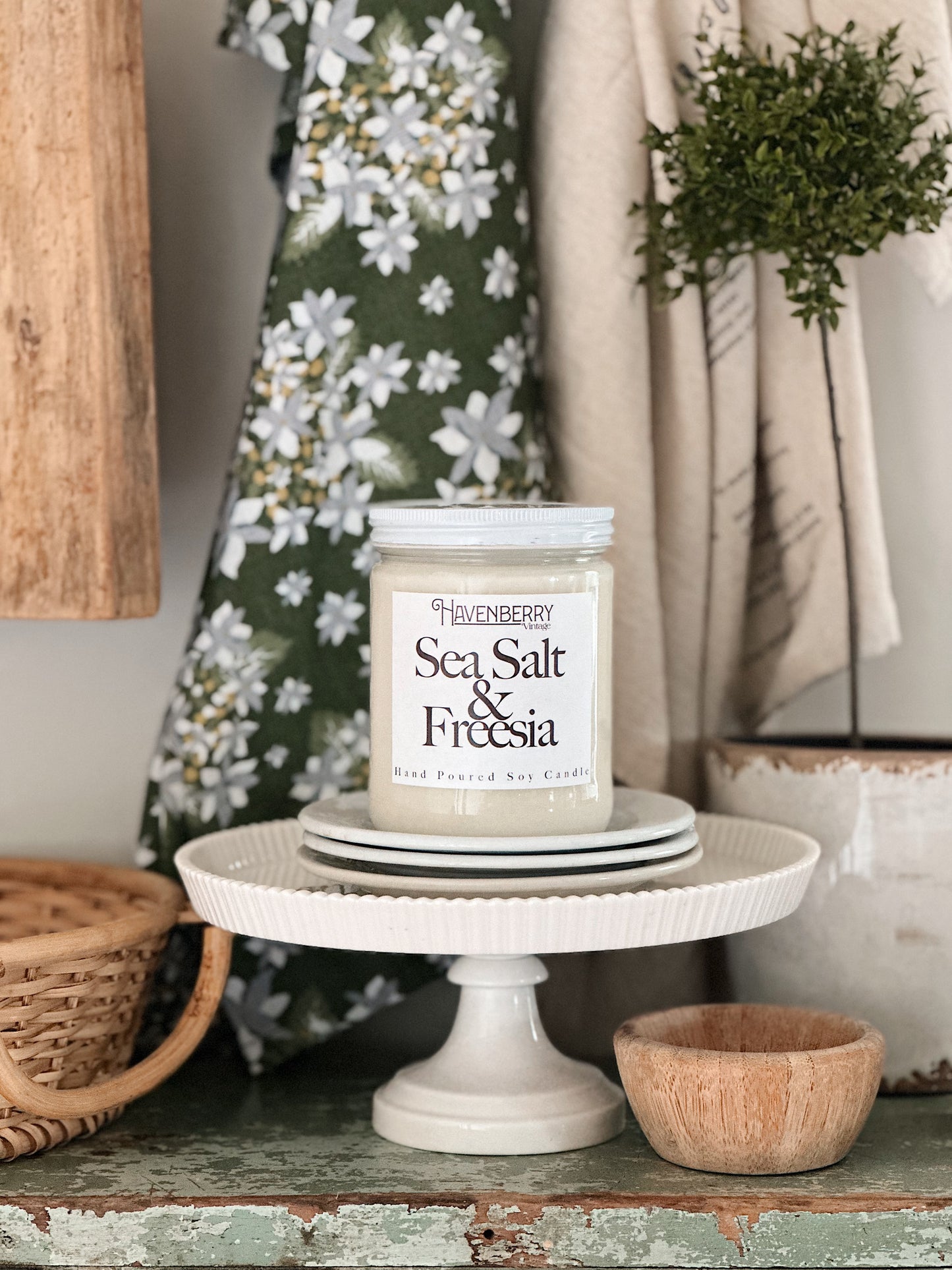 Hand Poured Sea Salt & Freesia Candle