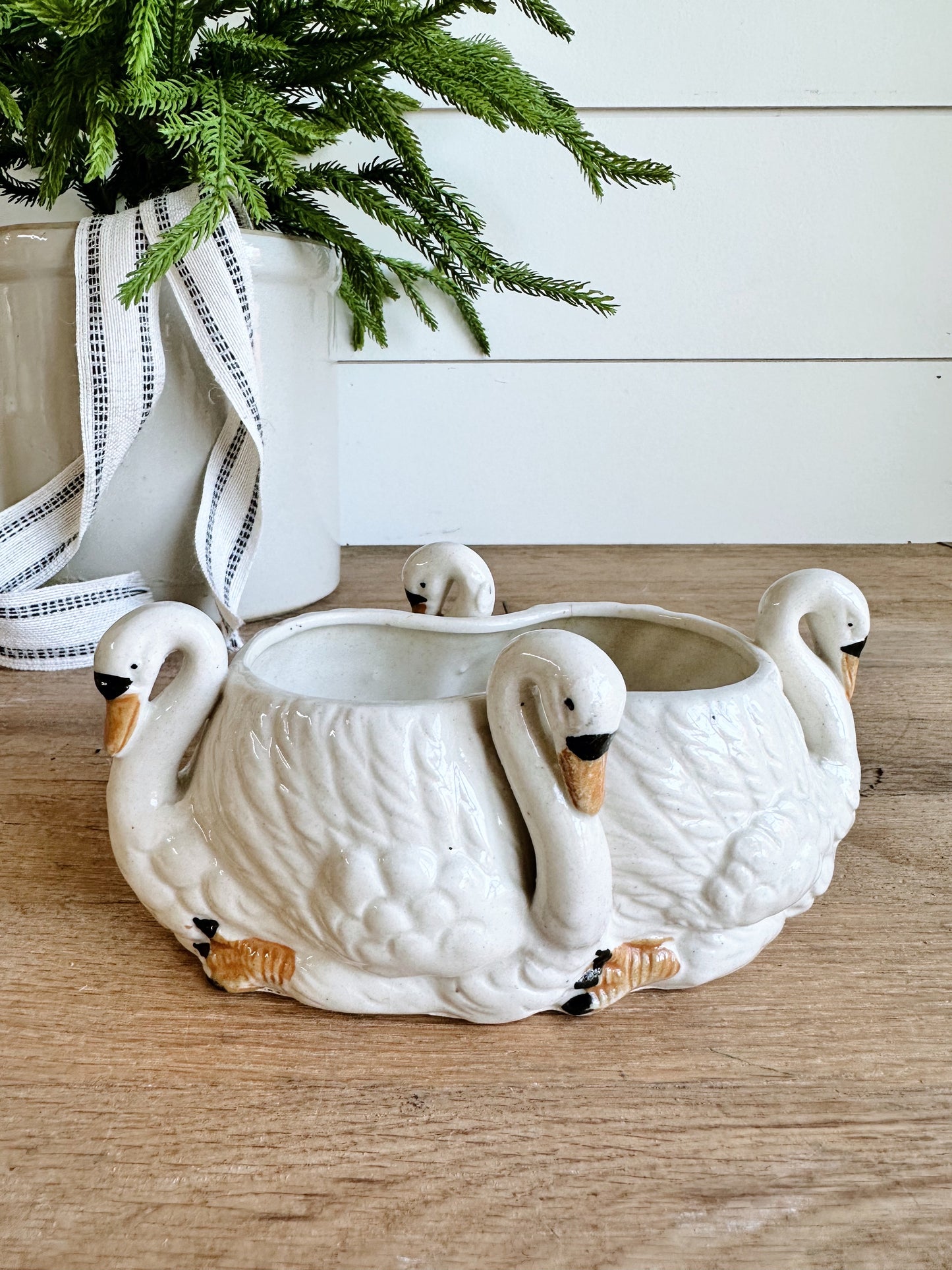 You Choose the Scent - Swan Vintage Vessel Candle