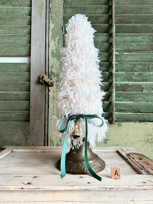 Handmade & Vintage Feather Tree