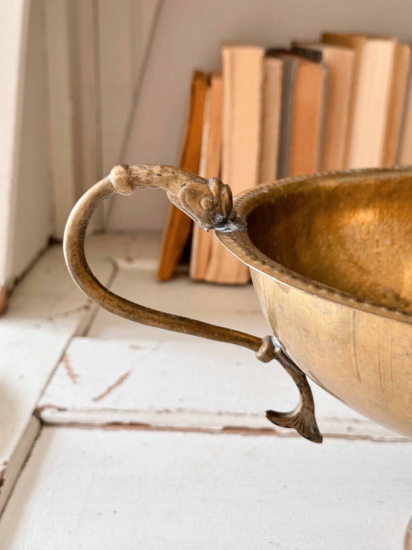 Beautiful Vintage Brass Koi Handle Pedestal Bowl