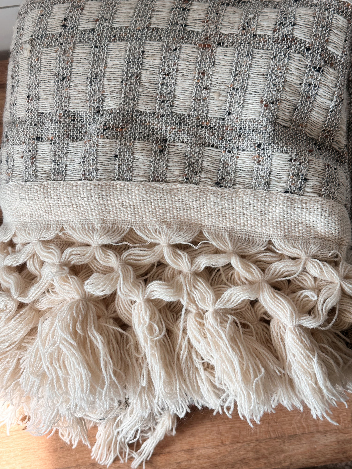 1970’s Vintage Irish Tapestries Wool Blanket