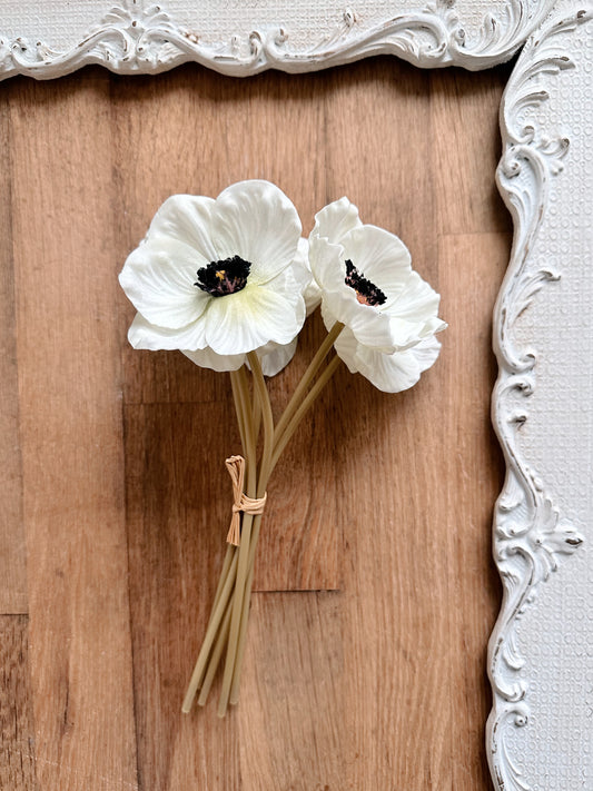 Real Touch Petite Poppies, White